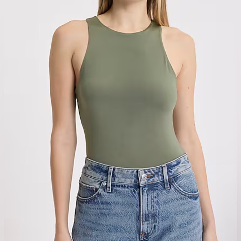NWT Express women Body Contour Compression
High Neck Bodysuit Green Sz M